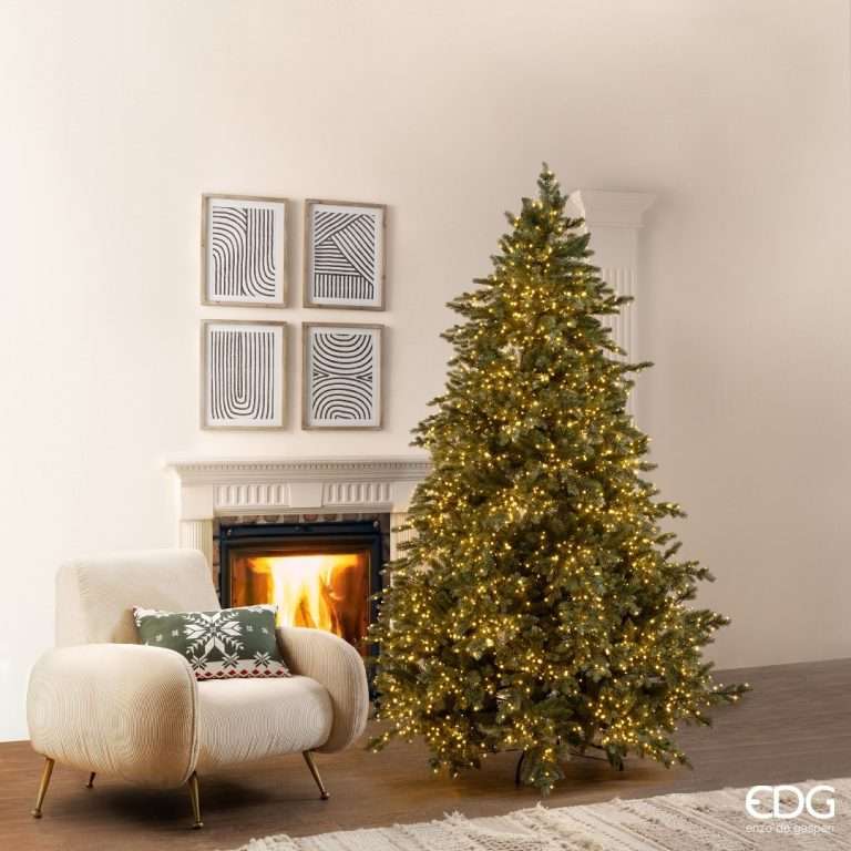 Albero di Natale EDG Pino Argentato H.240 cm D.165 cm con 5000 Mini Led