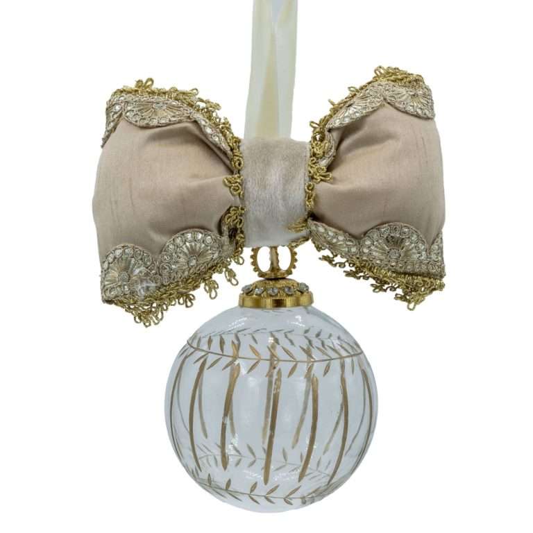 Sfera Natalizia "Quenn" D10H20