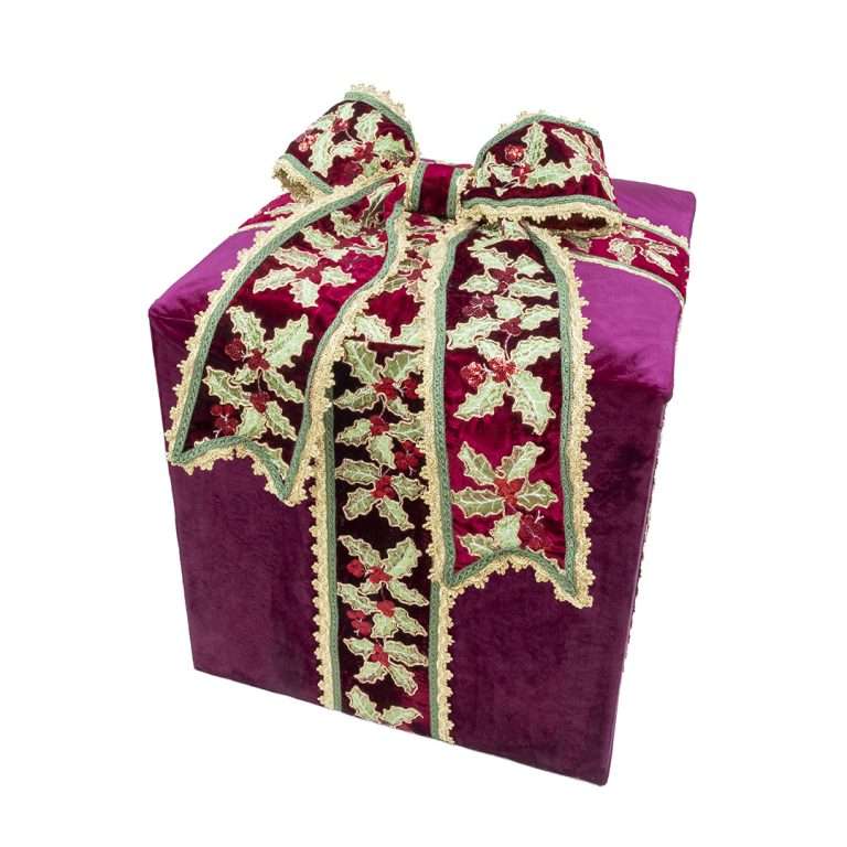 “Pacco Regalo Bordeaux Dolly Grande” H50X42X42 CM