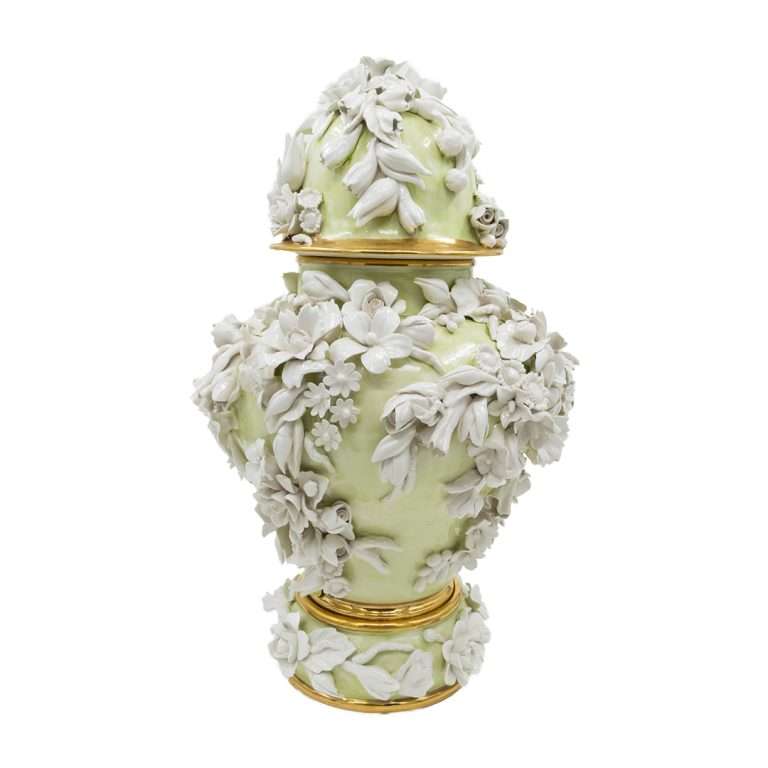 "Potiche Verde Intagliata c/Rose Uccellini e Coperchio" H45X26 CM